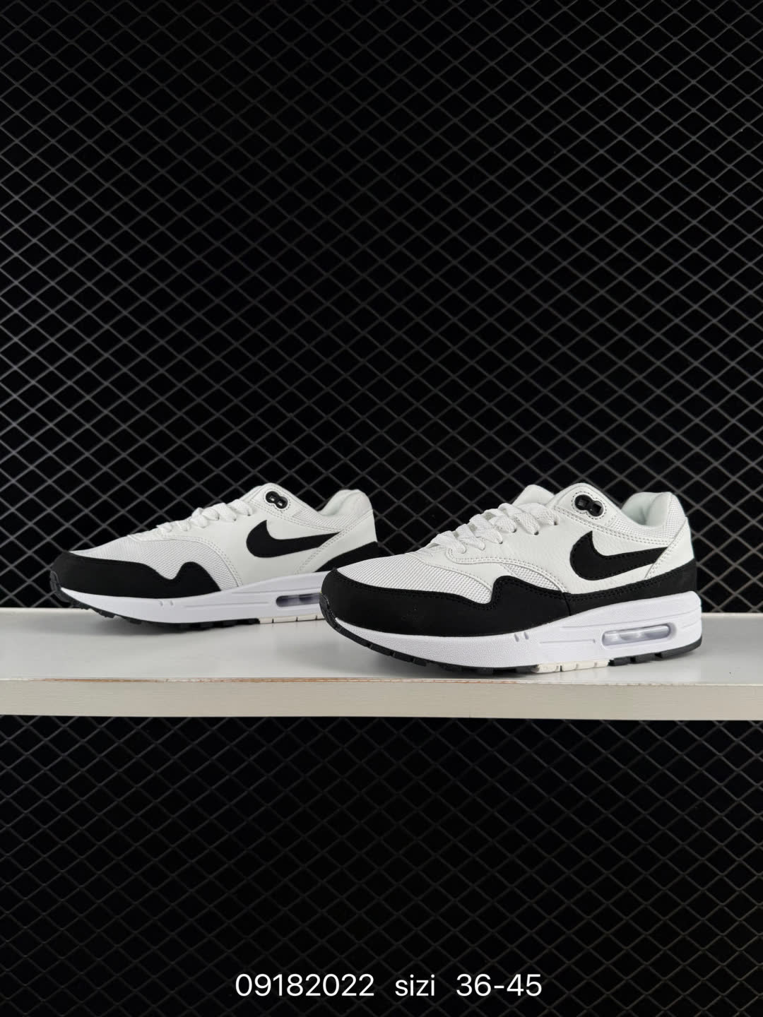 Nike Air Max 1-908375